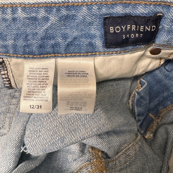Lucky Brand Boyfriend Short - Picture 9 of 10